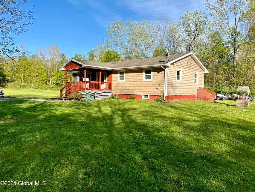 81 Rathbunville Lane, Whitehall, NY 12887, photo 2