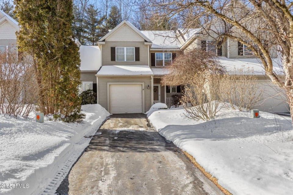 28 Donegal Way, photo 1