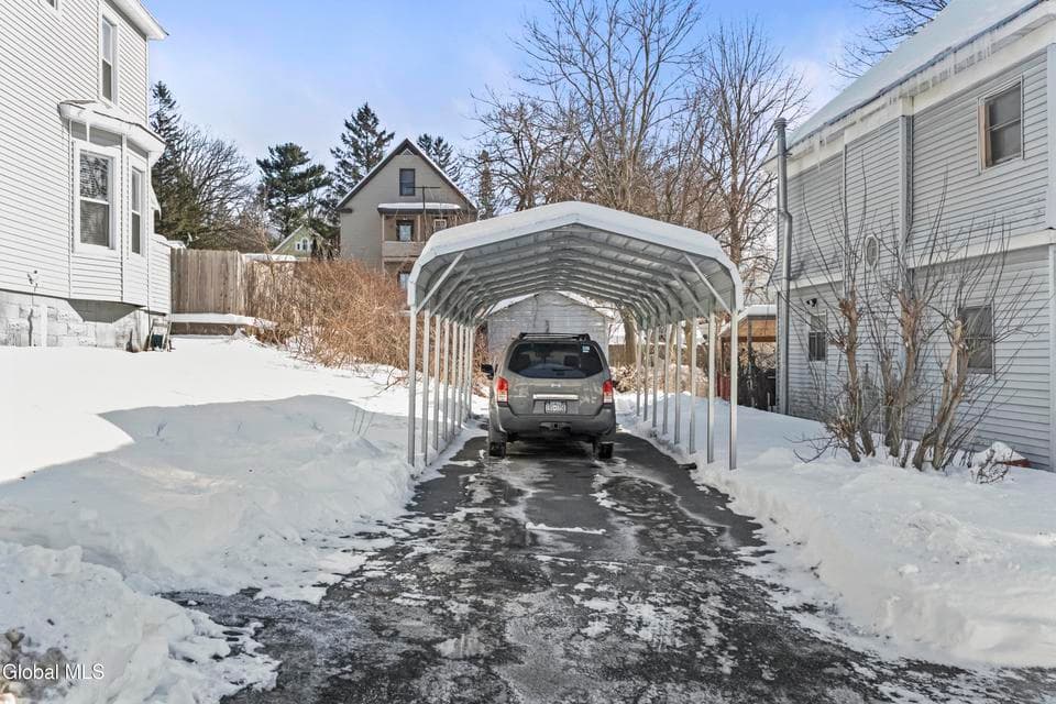 122 Haigh Avenue, photo 4