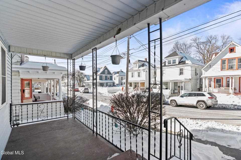 122 Haigh Avenue, photo 5