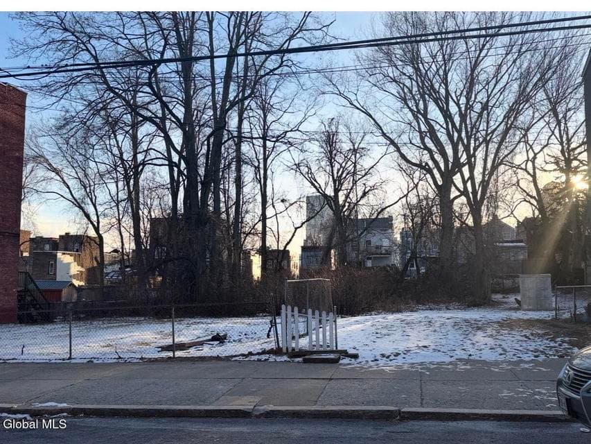 26-28 Second Street, photo 1