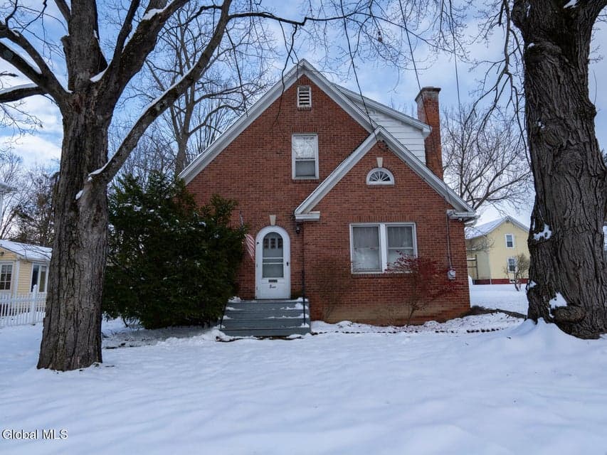 9 Willow Street, photo 1