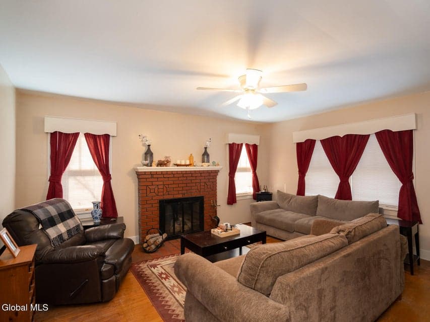 9 Willow Street, photo 4