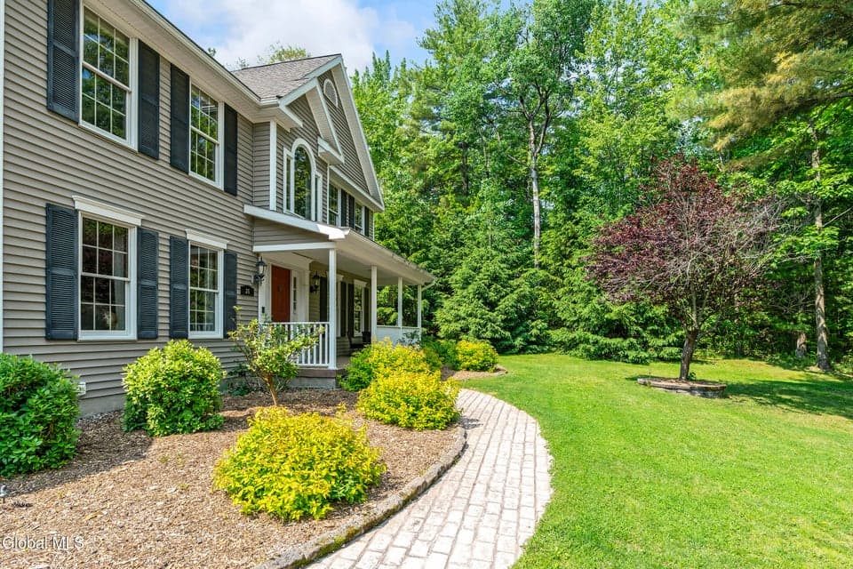 26 Marie Heights, photo 4