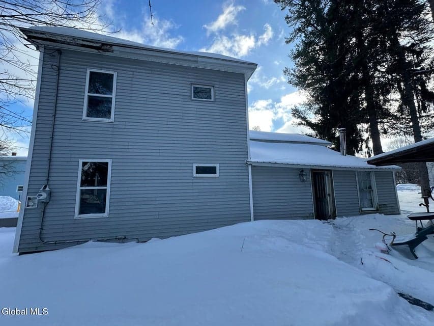 60 E James Street, photo 3