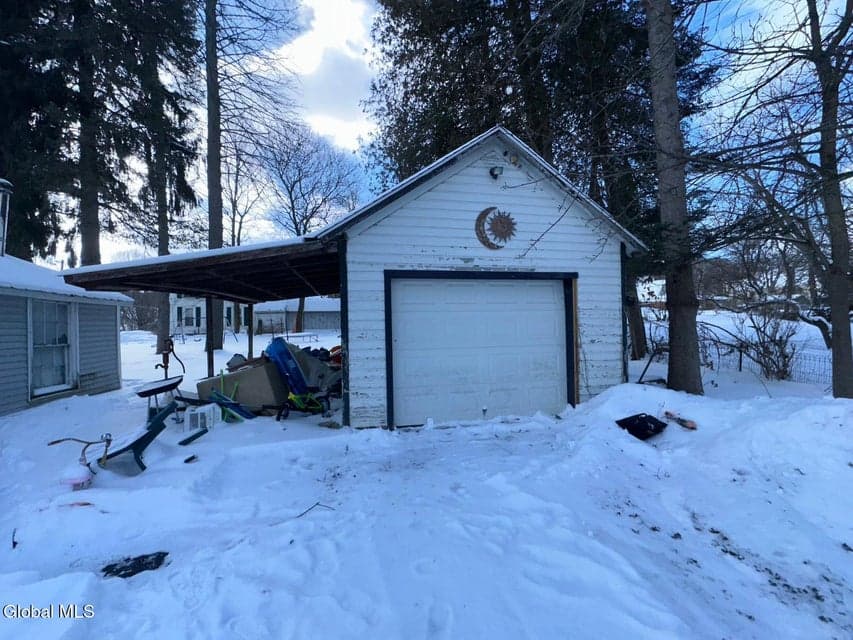 60 E James Street, photo 5