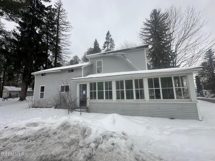 60 E James Street, photo 4