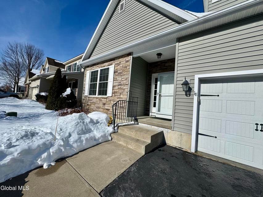 18 Forestbrook Drive, photo 5