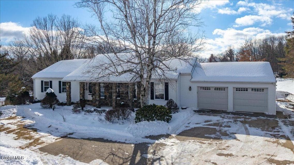 42 Vosburgh Road, photo 1