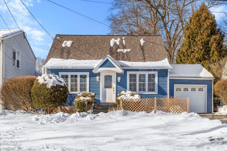8 Fuller Terrace, photo 1