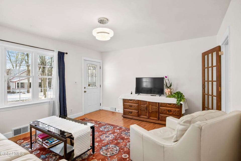 8 Fuller Terrace, photo 5