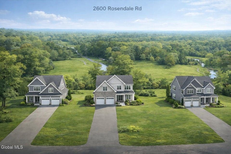 2600 Rosendale Road, photo 1