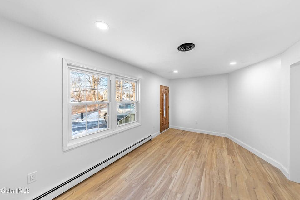 204 3rd Ave Extension, photo 5