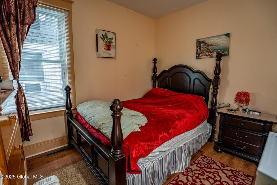 1014 Baker Avenue, photo 5