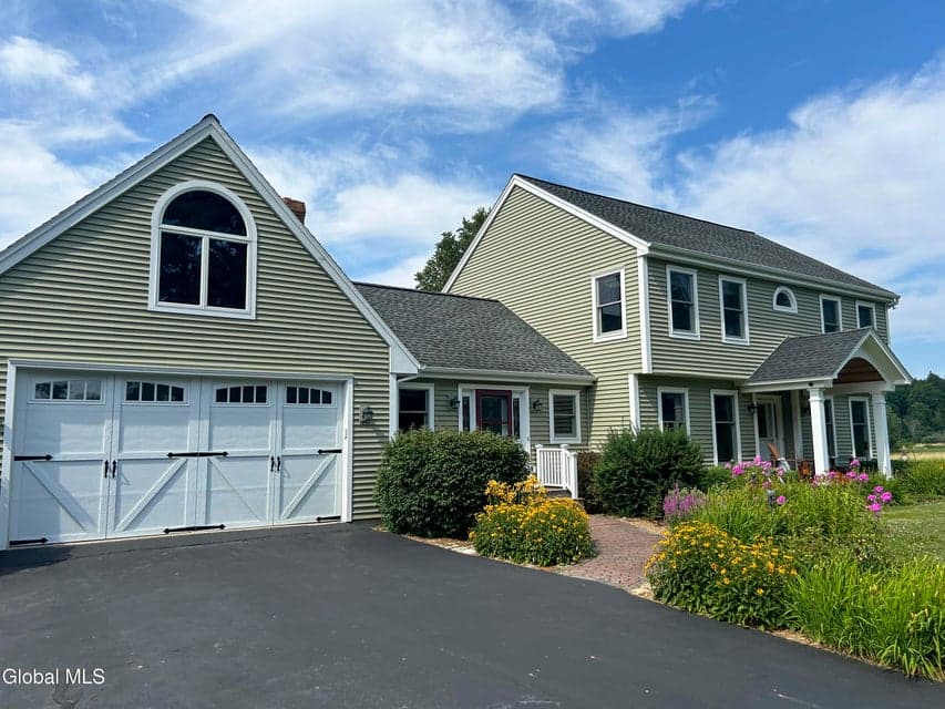 182 Charlton Road, photo 3
