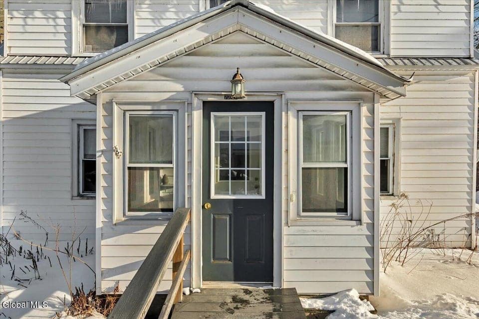 7748 New York 40, photo 2
