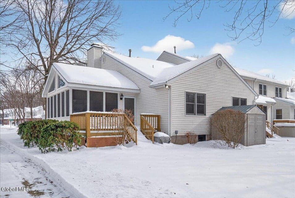 51 Westbury Court, photo 3