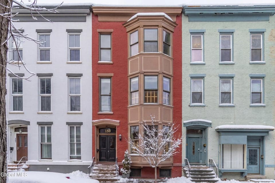 159 1st Street, photo 1