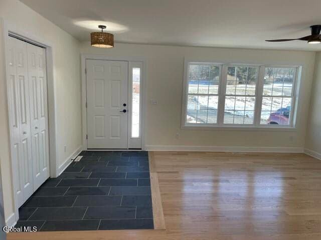 1705 Champagne Drive, photo 4