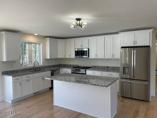 1705 Champagne Drive, photo 2