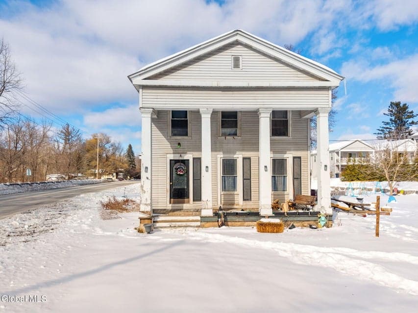 103 Middlefort Road, photo 1
