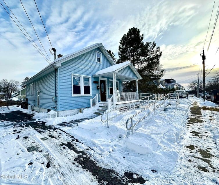 36 Garfield Avenue, photo 3