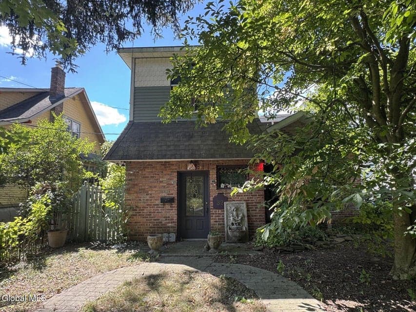 32 Ray Street, photo 1
