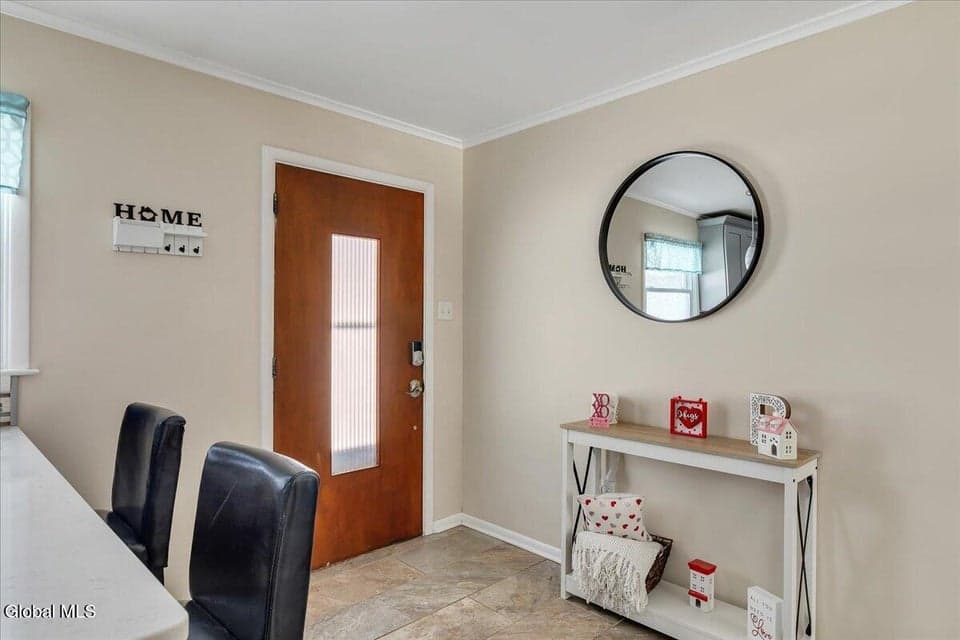 7 Northup Drive, photo 4