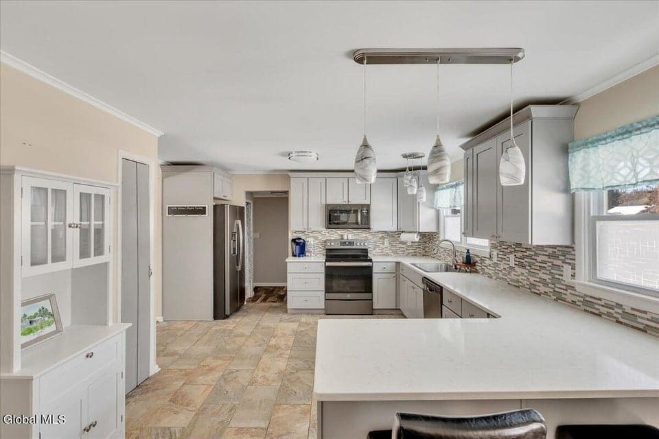 7 Northup Drive, photo 5