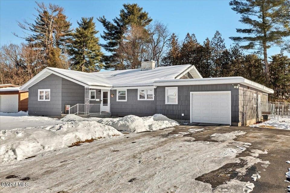 7 Northup Drive, photo 2