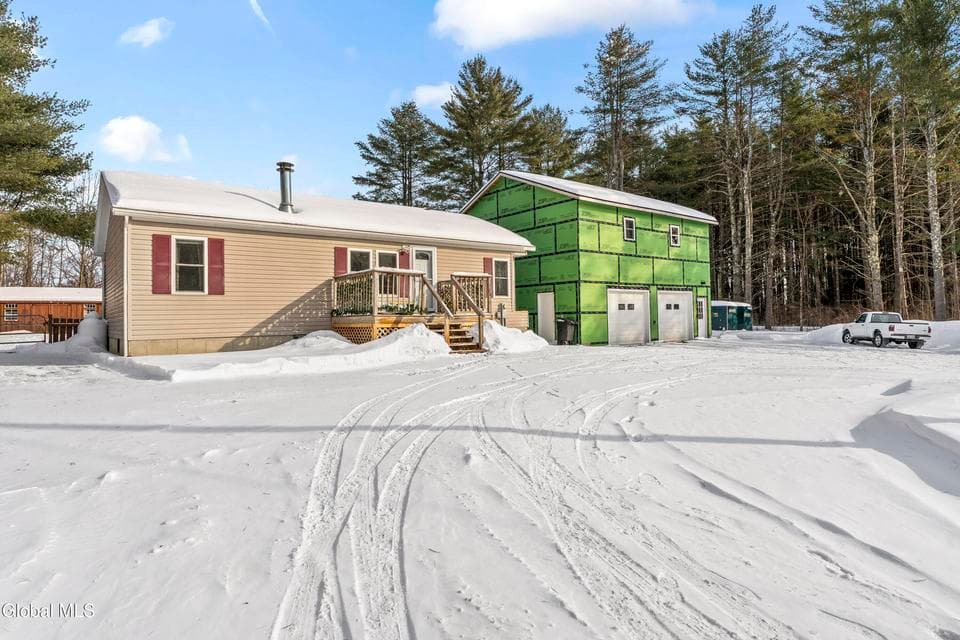 160 Bushnell Road, photo 1