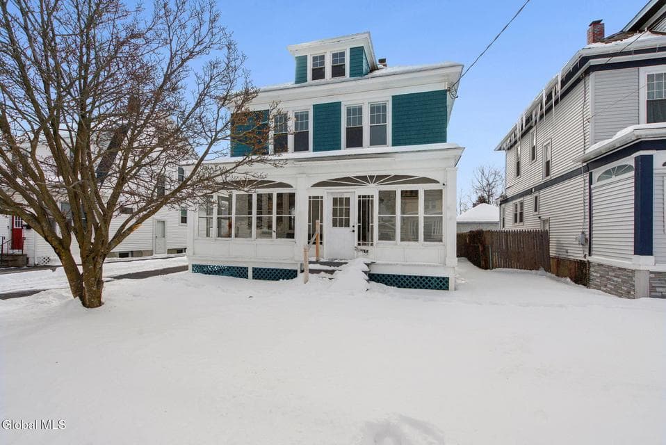 182 Whitehall Road, photo 1