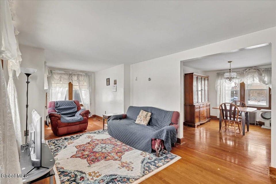 1034 Wallace Avenue, Rotterdam, NY 12306, photo 3