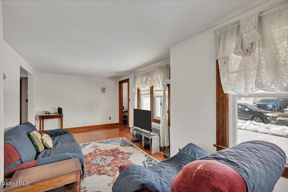 1034 Wallace Avenue, Rotterdam, NY 12306, photo 5
