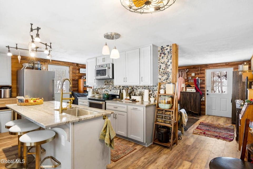 59 Higgins Road, photo 4