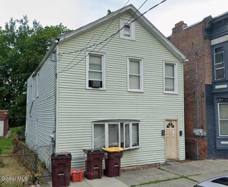 405 10th Street