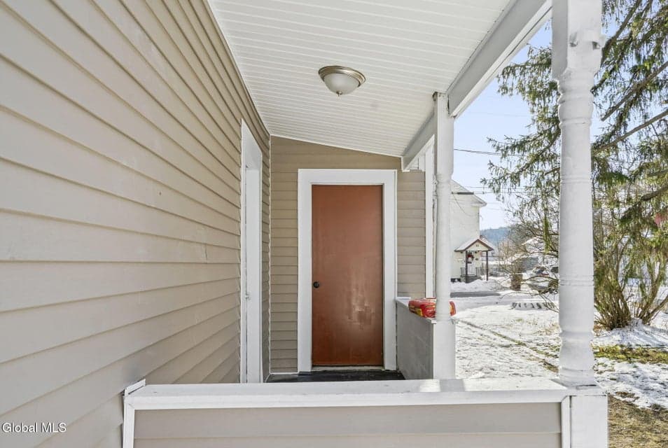 13 Adams Street, Whitehall, NY, photo 5