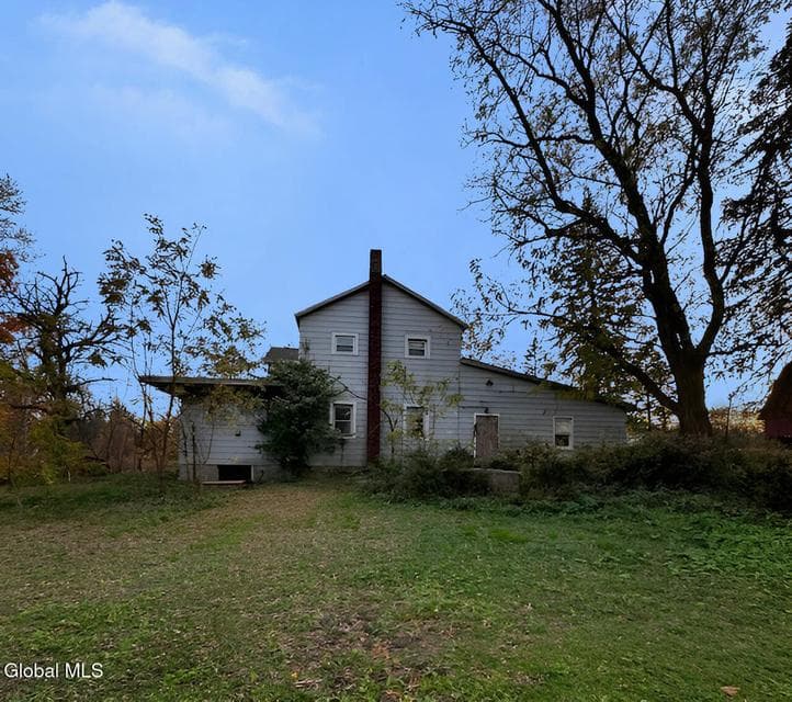 1896 Western Turnpike, photo 4