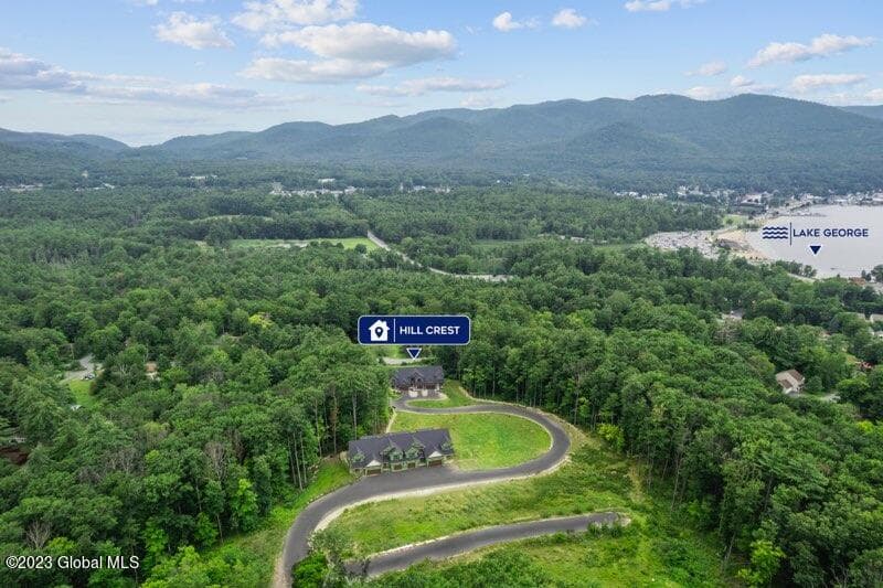 9 Hill Crest Lane, photo 3