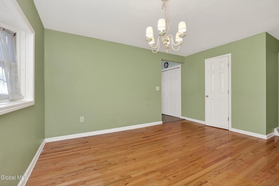 264 Kenwood Avenue ********, photo 5