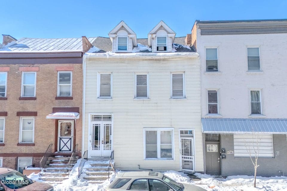 277 4th Street, photo 1