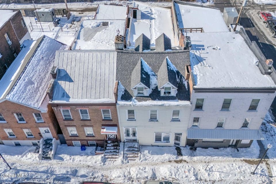 277 4th Street, photo 2