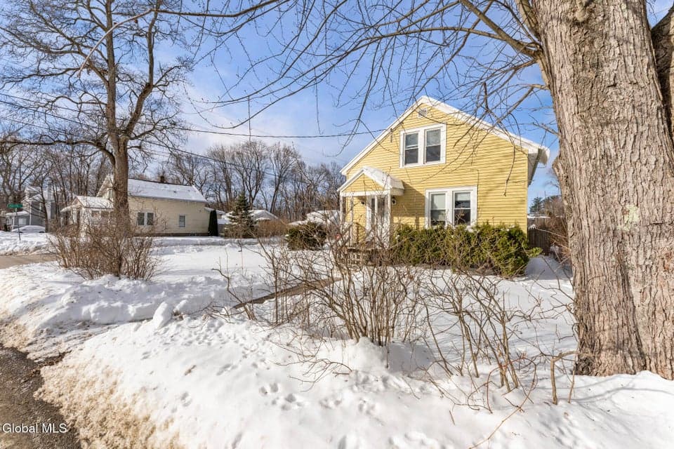 197 Fillmore Avenue, photo 2