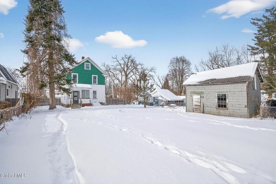 58 Campbell Avenue, photo 5