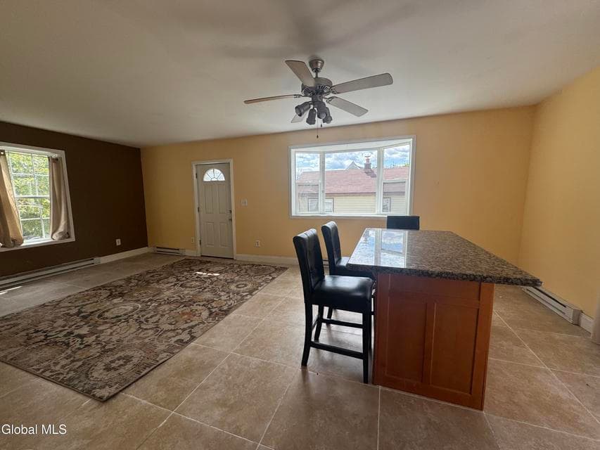 401 Stanford Avenue, photo 3