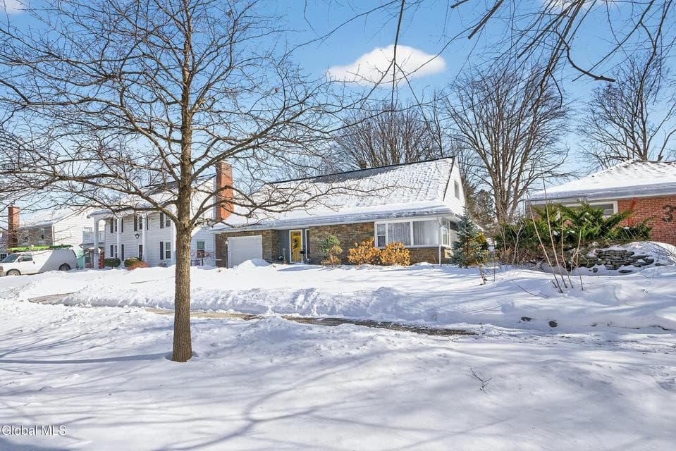 333 S Manning Boulevard, photo 4