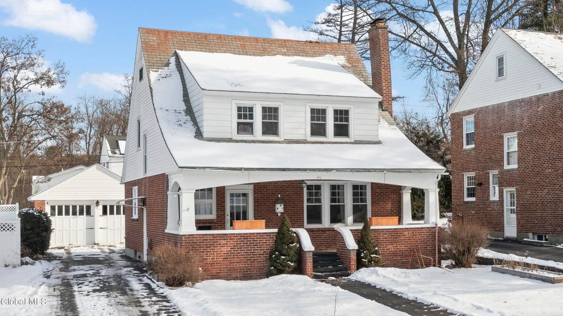 35 Highland Drive, photo 1