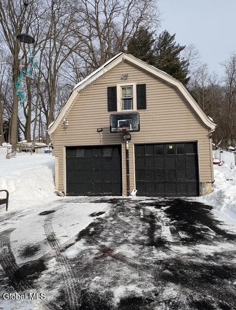 211 Forest Avenue, Amsterdam, NY, photo 2