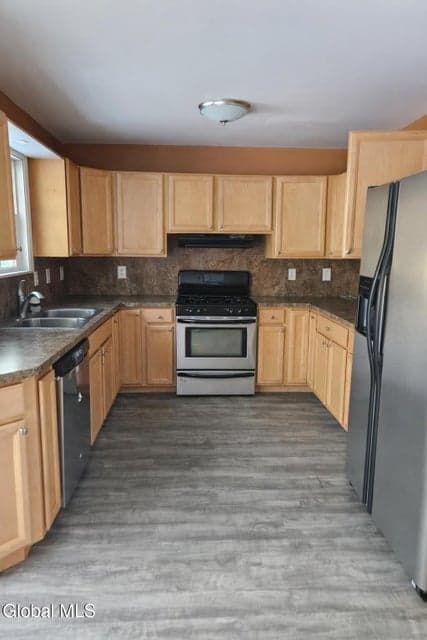 23 Burning Pines Drive, photo 4