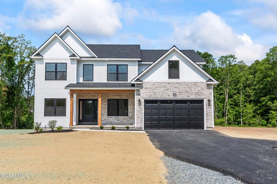 25 Teakwood Drive, photo 1